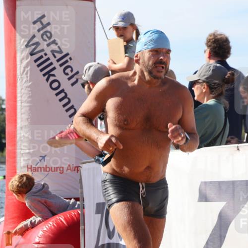 07.09.2025 - 19. Norderstedt Triathlon Luisa Fischer http://msf.ph/oto/8749271 07.09.2025 10:56:21 Schwimmen 203, 760, 1194, 1206, 1308, 1314 meine-sportfotos.de