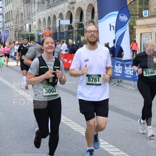 07.09.2025 - BARMER Alsterlauf Strokosch-Dieckow http://msf.ph/oto/8749274 07.09.2025 10:16:08 Ziel 2114, 2431, 2473, 2638, 2849, 2857, 3011, 3127, 3582, 3808, 3933, 4047, 4154, 4673, 4674, 5261, 5360, 5737, 5936, 6065, 6110, 6247, 8361, 8433 meine-sportfotos.de