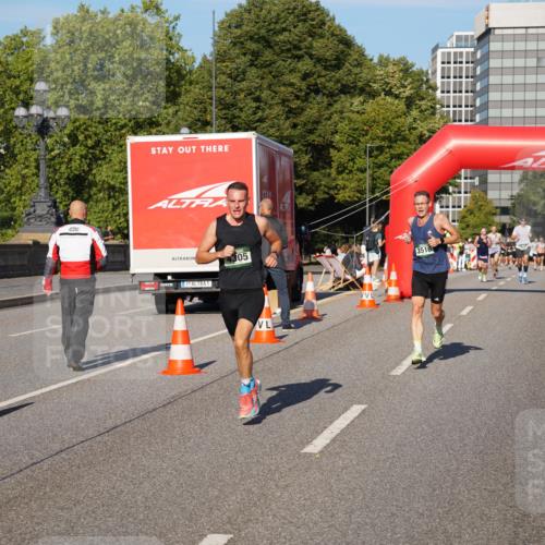 07.09.2025 - BARMER Alsterlauf Yannick Fuchs http://msf.ph/oto/8749299 07.09.2025 09:33:57 Laufen 1, 4305, 3516 meine-sportfotos.de