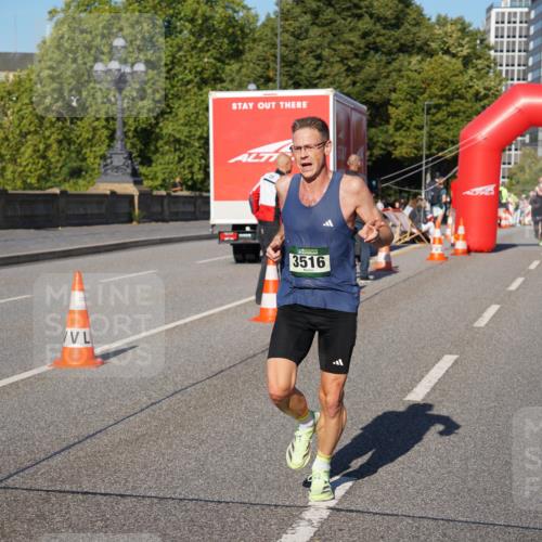 07.09.2025 - BARMER Alsterlauf Yannick Fuchs http://msf.ph/oto/8749328 07.09.2025 09:34:00 Laufen 3516 meine-sportfotos.de