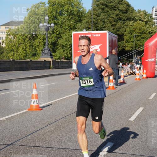 07.09.2025 - BARMER Alsterlauf Yannick Fuchs http://msf.ph/oto/8749338 07.09.2025 09:34:00 Laufen 3516 meine-sportfotos.de