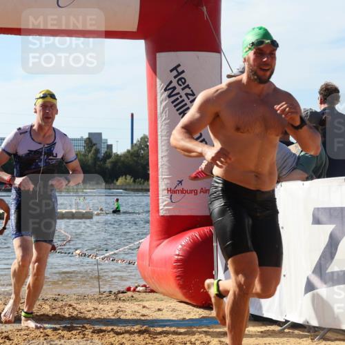 07.09.2025 - 19. Norderstedt Triathlon Luisa Fischer http://msf.ph/oto/8749351 07.09.2025 10:56:49 Schwimmen 296, 1229, 1279, 1395 meine-sportfotos.de