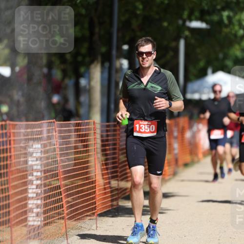 07.09.2025 - 19. Norderstedt Triathlon Michael Strokosch http://msf.ph/oto/8749369 07.09.2025 12:41:32 Laufen 164, 287, 846, 1350 meine-sportfotos.de