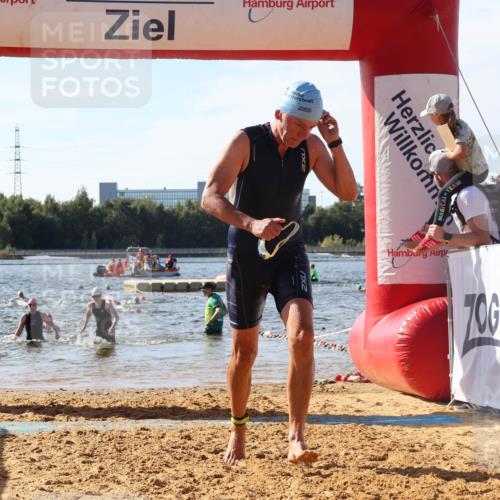 07.09.2025 - 19. Norderstedt Triathlon Luisa Fischer http://msf.ph/oto/8749371 07.09.2025 10:56:53 Schwimmen 296, 1152, 1279, 1395 meine-sportfotos.de