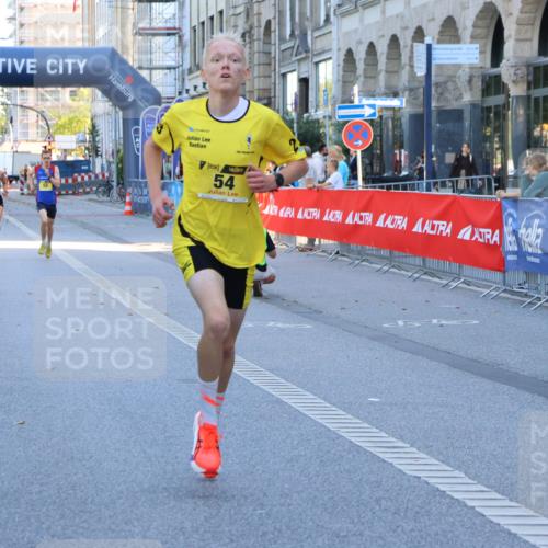 07.09.2025 - BARMER Alsterlauf Strokosch-Dieckow http://msf.ph/oto/8749384 07.09.2025 11:10:32 Ziel  meine-sportfotos.de