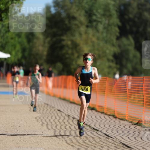 07.09.2025 - 19. Norderstedt Triathlon Michael Strokosch http://msf.ph/oto/8749408 07.09.2025 09:48:59 Laufen 560 meine-sportfotos.de