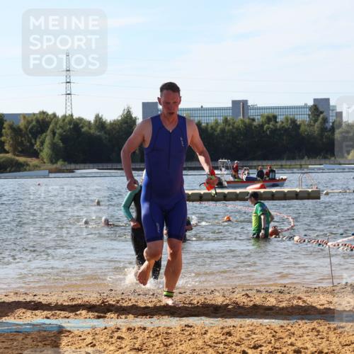 07.09.2025 - 19. Norderstedt Triathlon Luisa Fischer http://msf.ph/oto/8749460 07.09.2025 10:57:11 Schwimmen 1152, 1218, 1228, 1394 meine-sportfotos.de