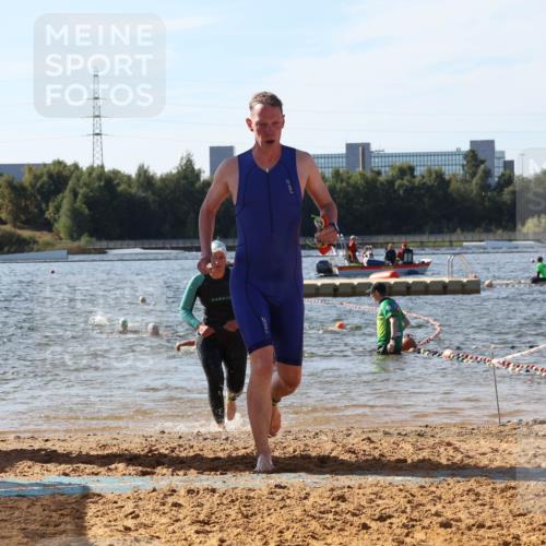 07.09.2025 - 19. Norderstedt Triathlon Luisa Fischer http://msf.ph/oto/8749462 07.09.2025 10:57:11 Schwimmen 1152, 1218, 1228, 1394 meine-sportfotos.de