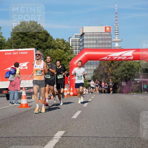 07.09.2025 - BARMER Alsterlauf Yannick Fuchs http://msf.ph/oto/8749474 07.09.2025 09:34:17 Laufen 5161, 8499, 1, 5878, 4632 meine-sportfotos.de