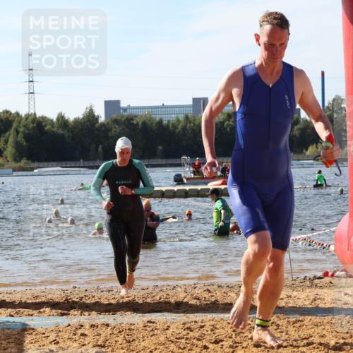07.09.2025 - 19. Norderstedt Triathlon Luisa Fischer http://msf.ph/oto/8749475 07.09.2025 10:57:12 Schwimmen 1218, 1228, 1394 meine-sportfotos.de