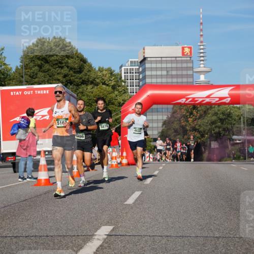 07.09.2025 - BARMER Alsterlauf Yannick Fuchs http://msf.ph/oto/8749479 07.09.2025 09:34:17 Laufen 516, 8499, 5878, 4632 meine-sportfotos.de