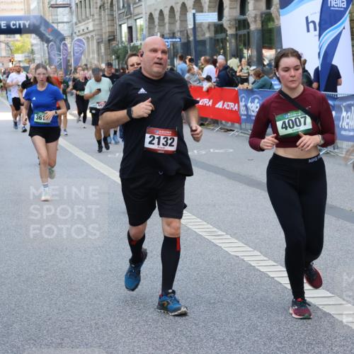 07.09.2025 - BARMER Alsterlauf Strokosch-Dieckow http://msf.ph/oto/8749503 07.09.2025 10:15:57 Ziel 2431, 2473, 2638, 2849, 3061, 3127, 3429, 3430, 3582, 3648, 3649, 3903, 4047, 4070, 5360, 5362, 5676, 5737, 5756, 6065, 6247, 8018, 8313, 8468 meine-sportfotos.de