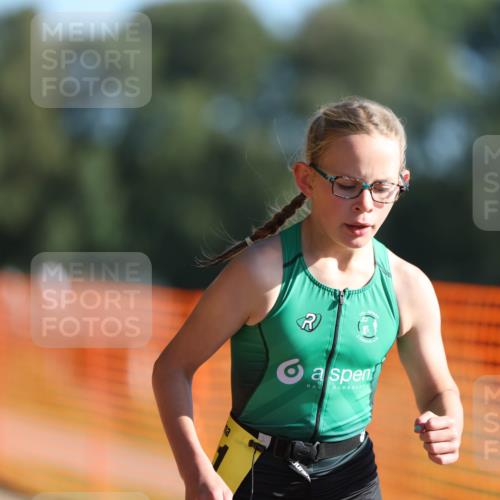 07.09.2025 - 19. Norderstedt Triathlon Michael Strokosch http://msf.ph/oto/8749506 07.09.2025 09:49:08 Laufen 560, 578, 581 meine-sportfotos.de