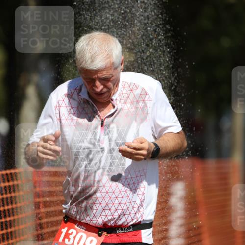 07.09.2025 - 19. Norderstedt Triathlon Michael Strokosch http://msf.ph/oto/8749534 07.09.2025 12:41:49 Laufen 756, 1309 meine-sportfotos.de