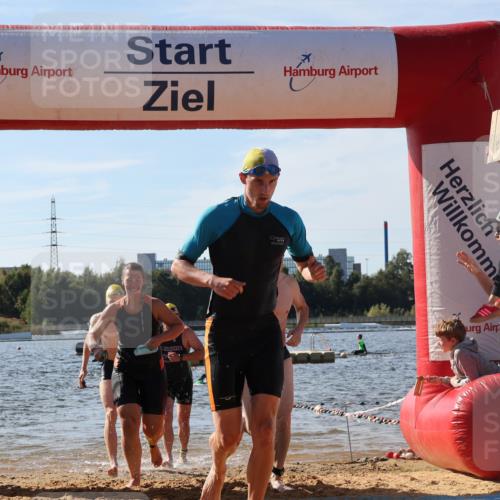 07.09.2025 - 19. Norderstedt Triathlon Luisa Fischer http://msf.ph/oto/8749585 07.09.2025 10:57:36 Schwimmen 185, 300, 806, 862, 1253, 1278, 1323 meine-sportfotos.de