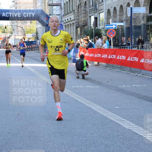 07.09.2025 - BARMER Alsterlauf Strokosch-Dieckow http://msf.ph/oto/8749587 07.09.2025 11:10:31 Ziel  meine-sportfotos.de