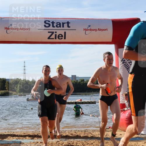 07.09.2025 - 19. Norderstedt Triathlon Luisa Fischer http://msf.ph/oto/8749599 07.09.2025 10:57:38 Schwimmen 185, 300, 806, 862, 1278, 1323 meine-sportfotos.de