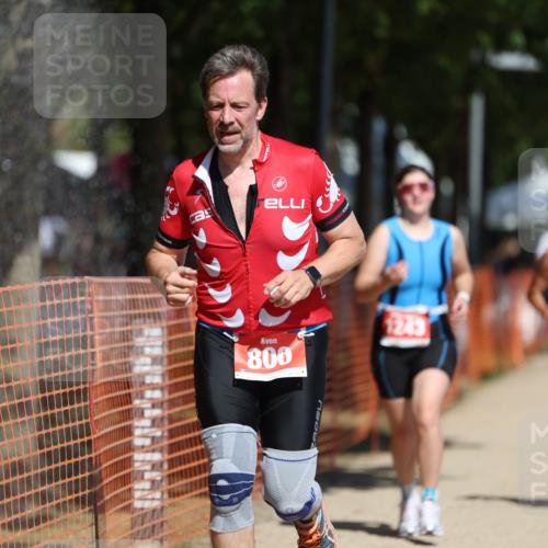 07.09.2025 - 19. Norderstedt Triathlon Michael Strokosch http://msf.ph/oto/8749612 07.09.2025 12:41:58 Laufen 756, 800, 1243, 1327 meine-sportfotos.de