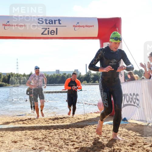 07.09.2025 - 19. Norderstedt Triathlon Luisa Fischer http://msf.ph/oto/8749621 07.09.2025 15:11:32 Schwimmen 376, 378, 924, 931, 1407, 1444, 1455 meine-sportfotos.de