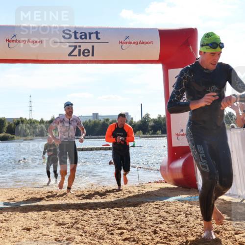 07.09.2025 - 19. Norderstedt Triathlon Luisa Fischer http://msf.ph/oto/8749625 07.09.2025 15:11:32 Schwimmen 376, 378, 924, 931, 1407, 1444, 1455 meine-sportfotos.de