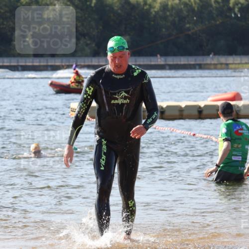 07.09.2025 - 19. Norderstedt Triathlon Luisa Fischer http://msf.ph/oto/8749656 07.09.2025 10:58:03 Schwimmen 710 meine-sportfotos.de