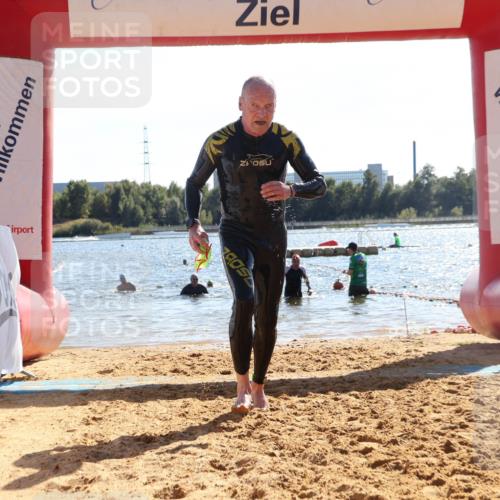 07.09.2025 - 19. Norderstedt Triathlon Luisa Fischer http://msf.ph/oto/8749661 07.09.2025 15:11:37 Schwimmen 376, 931, 1407, 1455 meine-sportfotos.de
