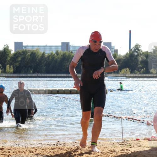 07.09.2025 - 19. Norderstedt Triathlon Luisa Fischer http://msf.ph/oto/8749686 07.09.2025 15:11:46 Schwimmen 432, 925, 931, 1455 meine-sportfotos.de