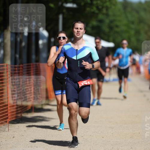 07.09.2025 - 19. Norderstedt Triathlon Michael Strokosch http://msf.ph/oto/8749734 07.09.2025 12:42:06 Laufen 168, 189, 215, 717, 741, 1327 meine-sportfotos.de