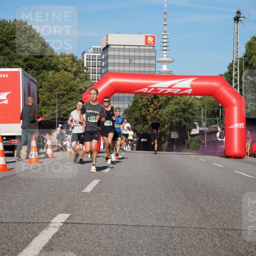 07.09.2025 - BARMER Alsterlauf Yannick Fuchs http://msf.ph/oto/8749746 07.09.2025 09:34:27 Laufen 8375, 3906, 3597 meine-sportfotos.de