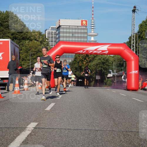 07.09.2025 - BARMER Alsterlauf Yannick Fuchs http://msf.ph/oto/8749757 07.09.2025 09:34:27 Laufen 1, 3906, 3597 meine-sportfotos.de