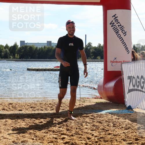 07.09.2025 - 19. Norderstedt Triathlon Luisa Fischer http://msf.ph/oto/8749762 07.09.2025 15:12:30 Schwimmen 952 meine-sportfotos.de