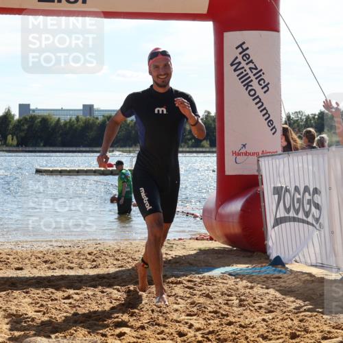 07.09.2025 - 19. Norderstedt Triathlon Luisa Fischer http://msf.ph/oto/8749766 07.09.2025 15:12:30 Schwimmen 952 meine-sportfotos.de
