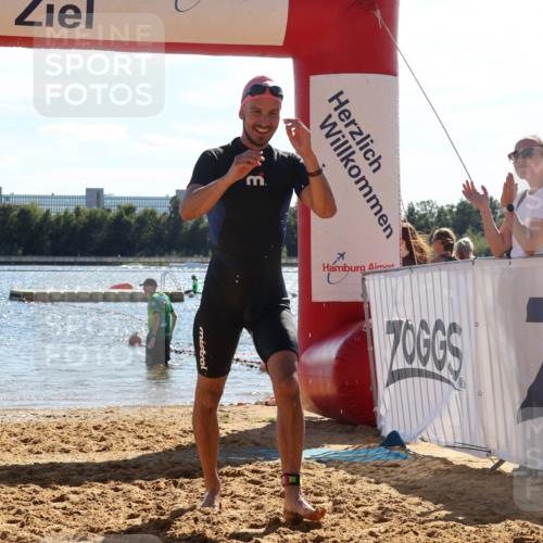 07.09.2025 - 19. Norderstedt Triathlon Luisa Fischer http://msf.ph/oto/8749768 07.09.2025 15:12:31 Schwimmen 952 meine-sportfotos.de