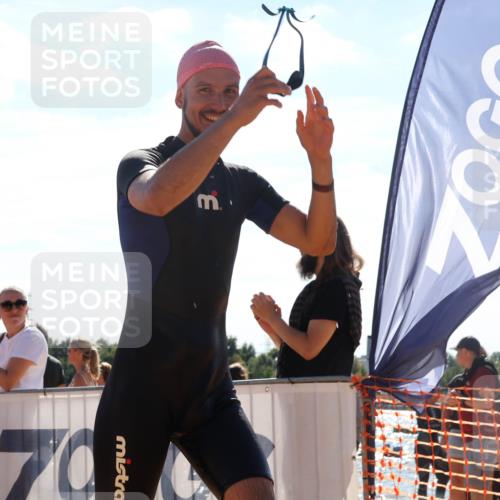 07.09.2025 - 19. Norderstedt Triathlon Luisa Fischer http://msf.ph/oto/8749789 07.09.2025 15:12:32 Schwimmen 952 meine-sportfotos.de