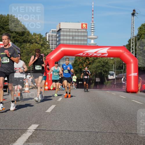 07.09.2025 - BARMER Alsterlauf Yannick Fuchs http://msf.ph/oto/8749796 07.09.2025 09:34:28 Laufen 8375, 1, 547, 3906, 4665, 3597 meine-sportfotos.de