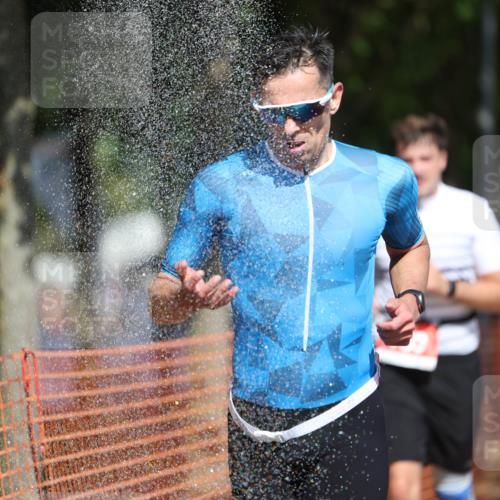 07.09.2025 - 19. Norderstedt Triathlon Michael Strokosch http://msf.ph/oto/8749818 07.09.2025 12:42:13 Laufen 168, 189, 215, 717, 793, 1249, 1300 meine-sportfotos.de