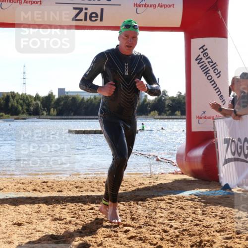 07.09.2025 - 19. Norderstedt Triathlon Luisa Fischer http://msf.ph/oto/8749827 07.09.2025 15:13:35 Schwimmen 947 meine-sportfotos.de