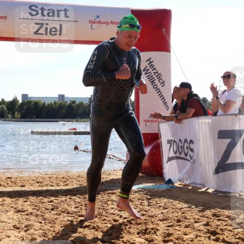 07.09.2025 - 19. Norderstedt Triathlon Luisa Fischer http://msf.ph/oto/8749834 07.09.2025 15:13:36 Schwimmen 947 meine-sportfotos.de