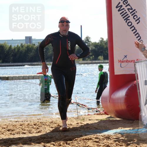 07.09.2025 - 19. Norderstedt Triathlon Luisa Fischer http://msf.ph/oto/8749855 07.09.2025 15:15:23 Schwimmen 1449 meine-sportfotos.de