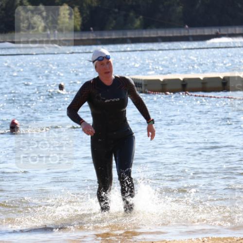 07.09.2025 - 19. Norderstedt Triathlon Luisa Fischer http://msf.ph/oto/8749879 07.09.2025 15:15:34 Schwimmen 1449, 1541 meine-sportfotos.de