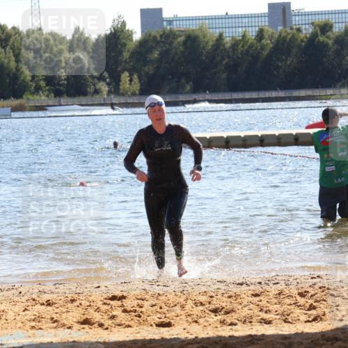 07.09.2025 - 19. Norderstedt Triathlon Luisa Fischer http://msf.ph/oto/8749889 07.09.2025 15:15:35 Schwimmen 1449, 1541 meine-sportfotos.de