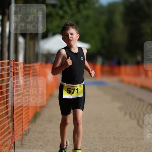 07.09.2025 - 19. Norderstedt Triathlon Michael Strokosch http://msf.ph/oto/8749895 07.09.2025 09:50:20 Laufen 571 meine-sportfotos.de