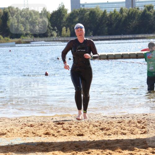 07.09.2025 - 19. Norderstedt Triathlon Luisa Fischer http://msf.ph/oto/8749901 07.09.2025 15:15:36 Schwimmen 1541 meine-sportfotos.de