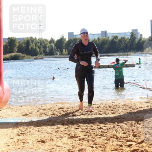 07.09.2025 - 19. Norderstedt Triathlon Luisa Fischer http://msf.ph/oto/8749918 07.09.2025 15:15:38 Schwimmen 1541 meine-sportfotos.de
