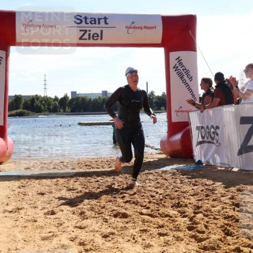 07.09.2025 - 19. Norderstedt Triathlon Luisa Fischer http://msf.ph/oto/8749937 07.09.2025 15:15:39 Schwimmen 1541 meine-sportfotos.de
