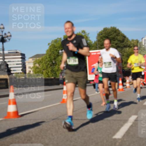 07.09.2025 - BARMER Alsterlauf Yannick Fuchs http://msf.ph/oto/8750000 07.09.2025 09:34:36 Laufen  meine-sportfotos.de