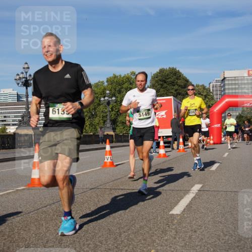 07.09.2025 - BARMER Alsterlauf Yannick Fuchs http://msf.ph/oto/8750033 07.09.2025 09:34:37 Laufen 613, 5149, 2092 meine-sportfotos.de