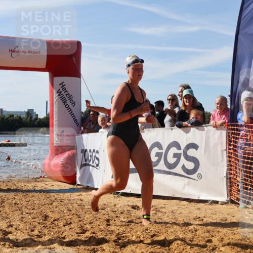 07.09.2025 - 19. Norderstedt Triathlon Luisa Fischer http://msf.ph/oto/8750051 07.09.2025 11:02:24 Schwimmen 714 meine-sportfotos.de
