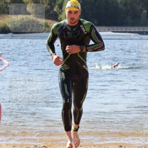 07.09.2025 - 19. Norderstedt Triathlon Luisa Fischer http://msf.ph/oto/8750096 07.09.2025 11:13:37 Schwimmen 1383 meine-sportfotos.de