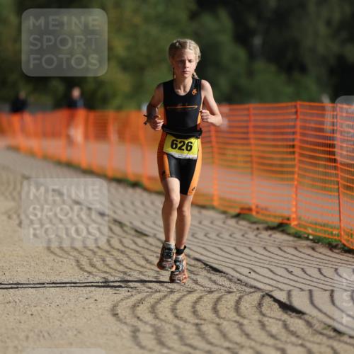 07.09.2025 - 19. Norderstedt Triathlon Michael Strokosch http://msf.ph/oto/8750097 07.09.2025 09:50:53 Laufen 626 meine-sportfotos.de